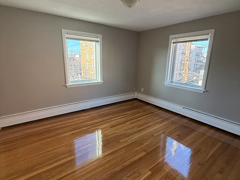 50 Evergreen St #31 — Photo 7