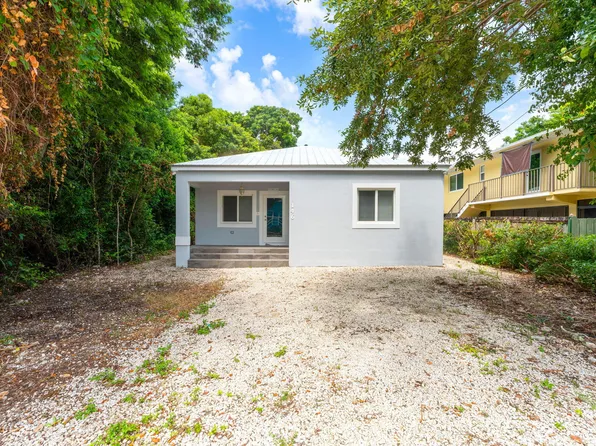 146 Dove Lake Dr, Tavernier, FL 33070