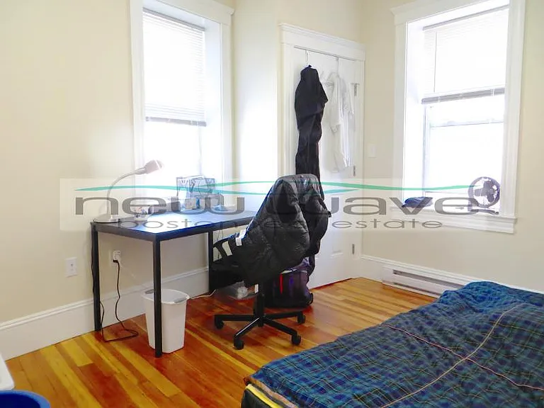 887 Huntington Ave #6 — Photo 7
