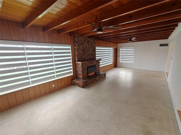 3410 Cleveland St — Photo 10