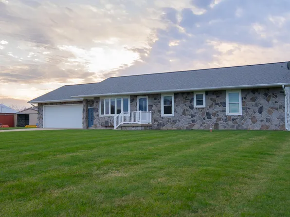 10150 S Norris Rd, Dewitt, MI 48820