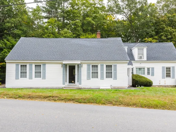 16 Brooks Pond Rd, North Brookfield, MA 01535