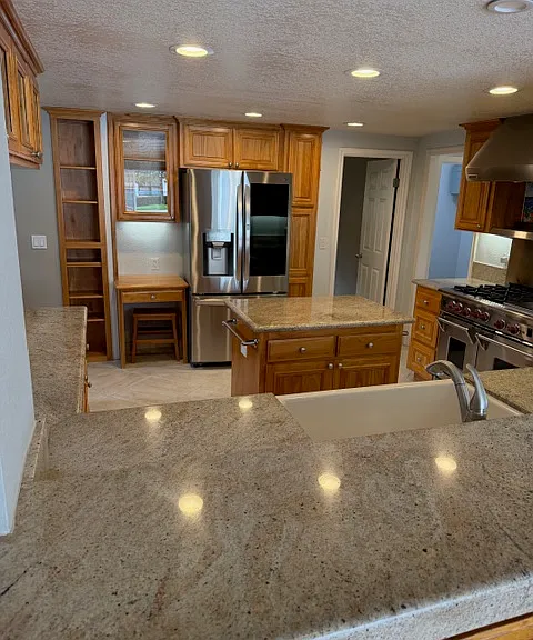 302 N Gertruda Ave — Photo 28