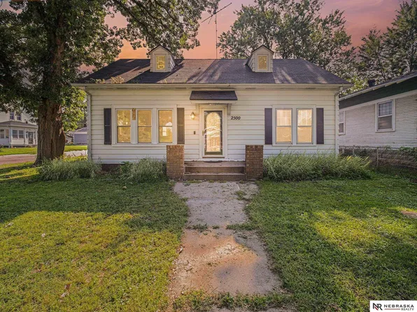 2500 S 12th St, Lincoln, NE 68502