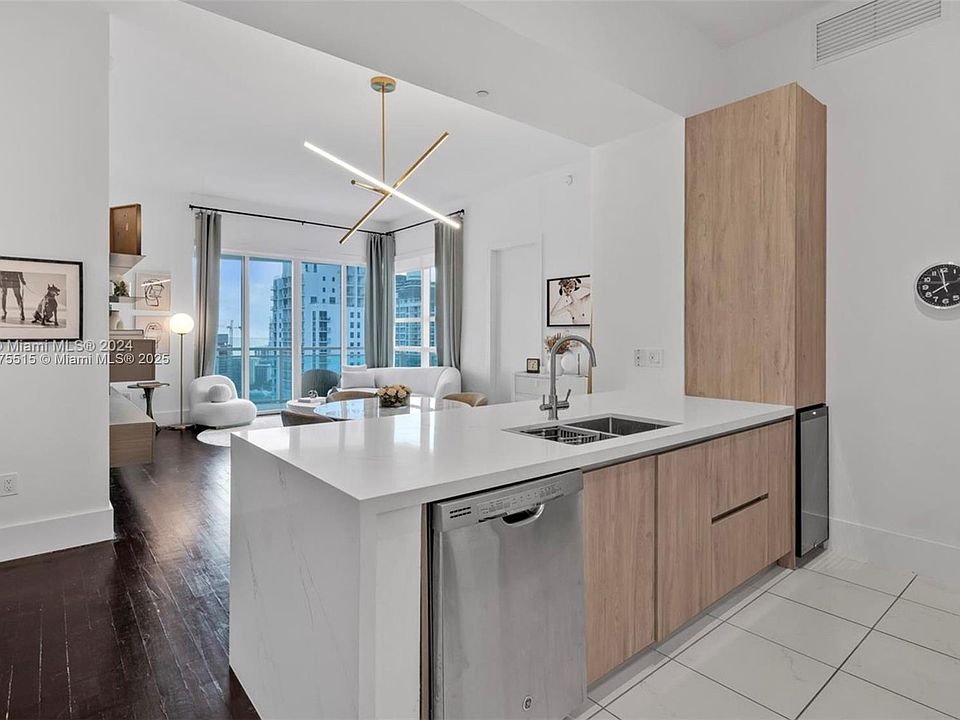 1st image of 951 Brickell Ave #4111-B