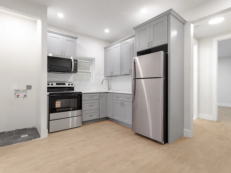 558 Empire Blvd #1F — Photo 1