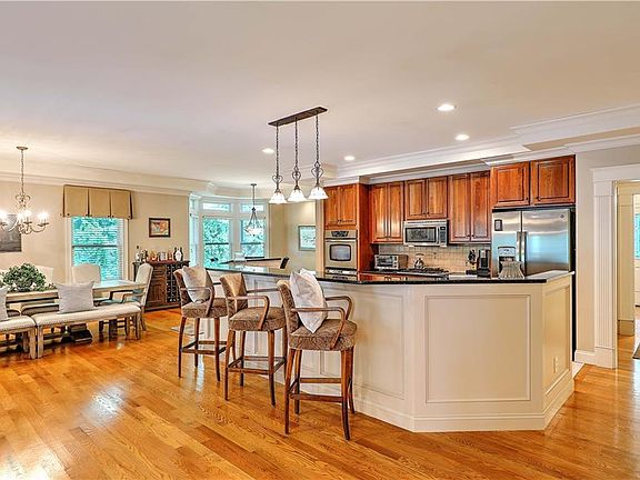5th image of 5 Crickett Cir #5