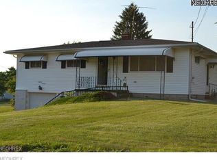 3241 Avis Rd, Akron, OH 44312