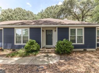 100 Joy Dr, Warner Robins, GA