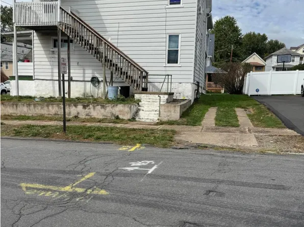 111 W Grove St, Scranton, PA 18509