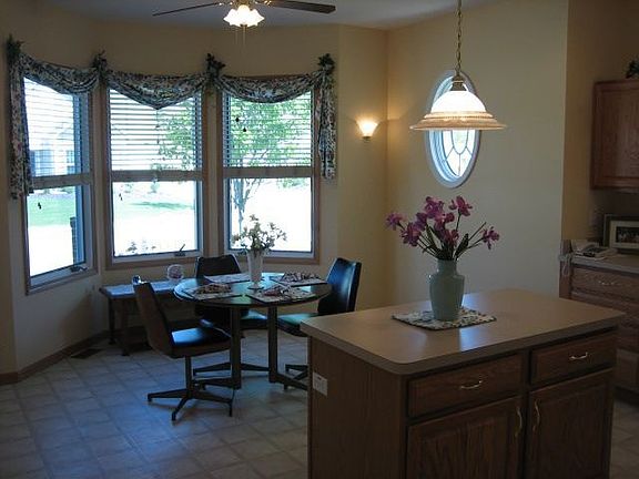5th image of 8728 Jonathan Dr #15A