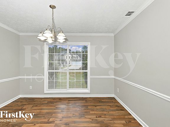 5th image of 11685 Heritage Dr