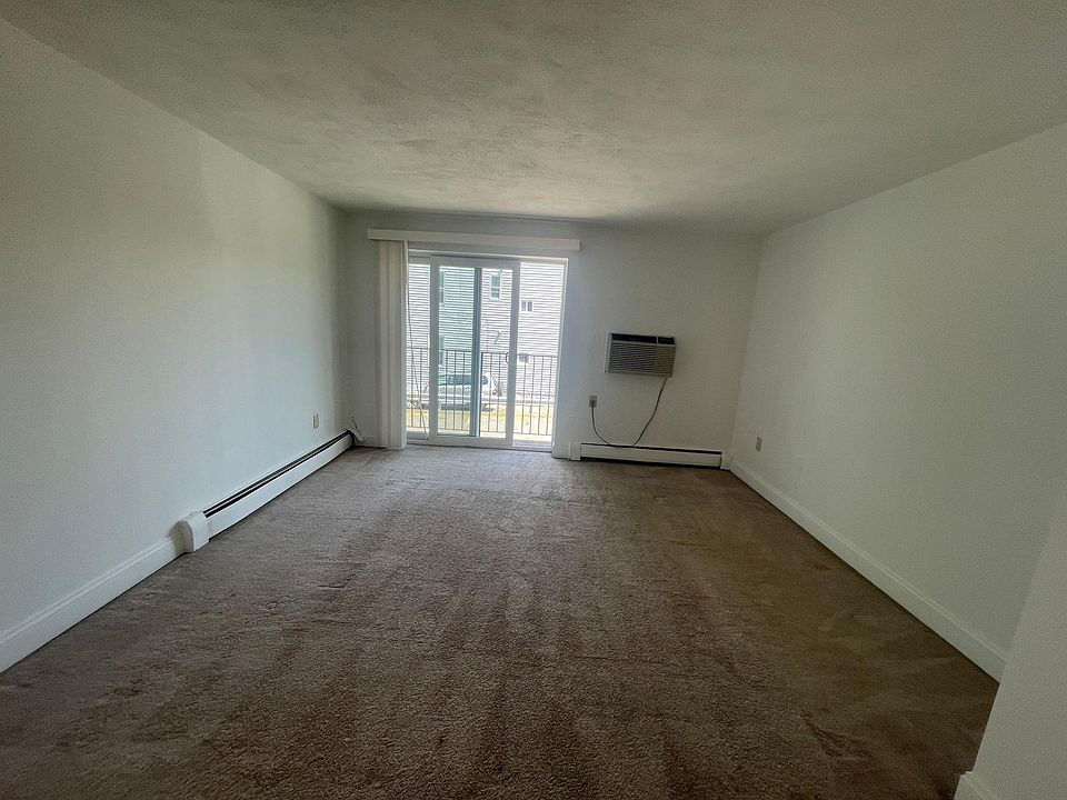 1st image of 252 Revere Beach Pkwy #106