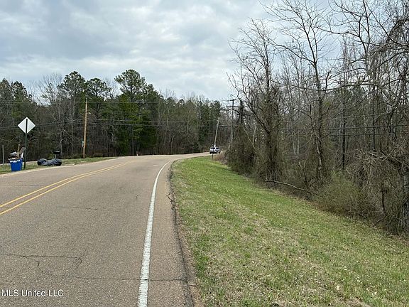 2nd image of Old Vicksburg Rd