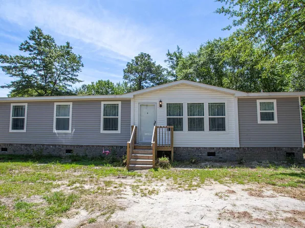 1279 Highway 1 N, Cassatt, SC 29032