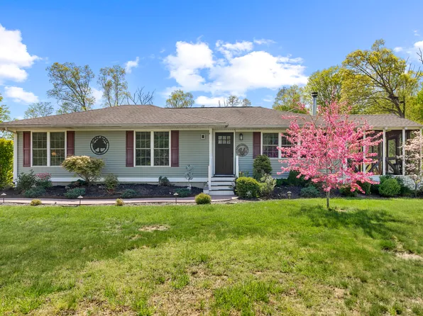 56 Phinney Lane, Canterbury, CT 06331