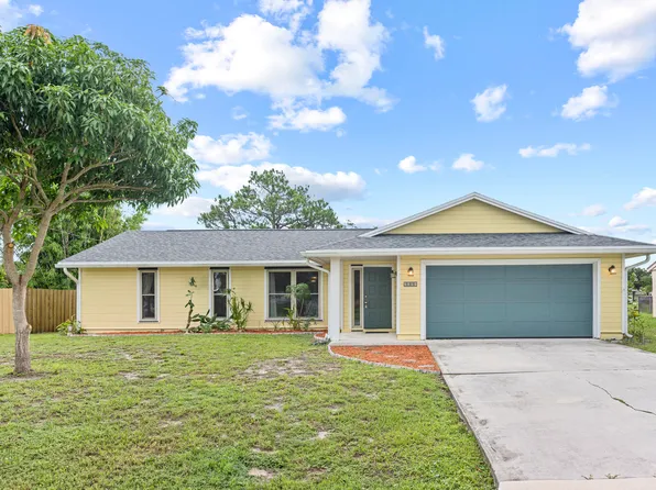 2251 SE Sidonia Street, Port St Lucie, FL 34952