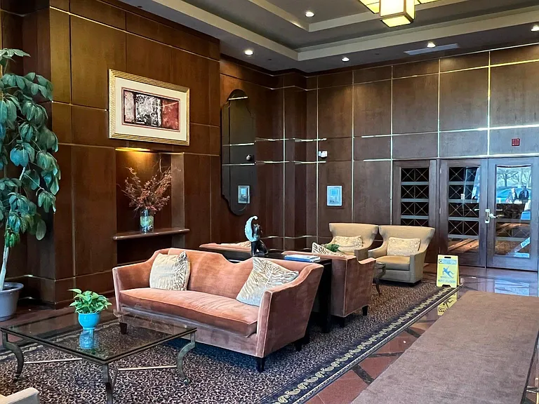 910 S Michigan Ave #708 — Photo 18