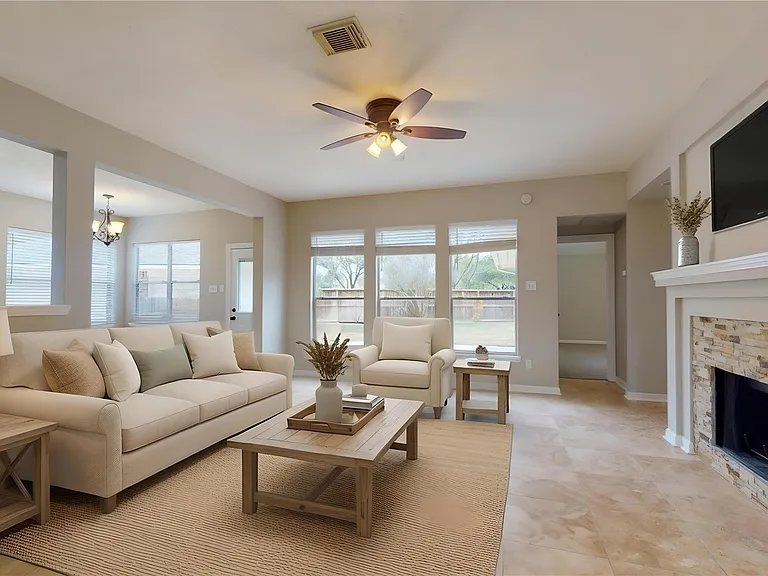 20802 Newbury Park Dr — Photo 11