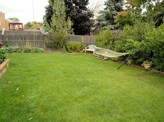 4th image of 3113 E Newcastle Ct