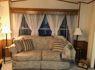 21 Bass Ln, Naples, FL 34114