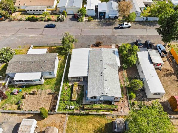 726 Main St NW #23, Soap Lake, WA 98851