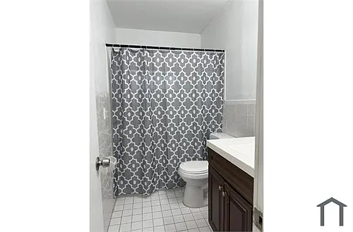 2419 Sherman St #2421 Photo 1