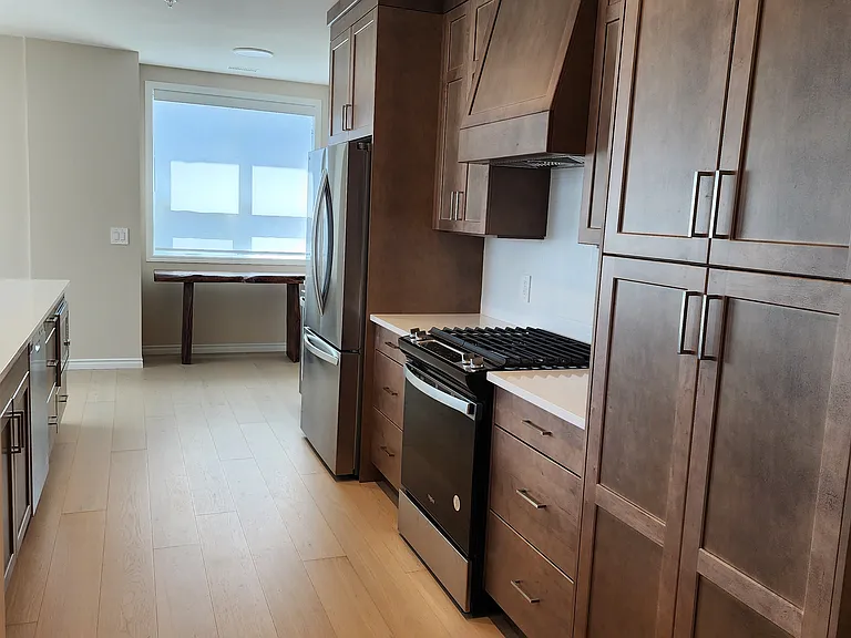 3362 Skaha Lake Rd — Photo 2