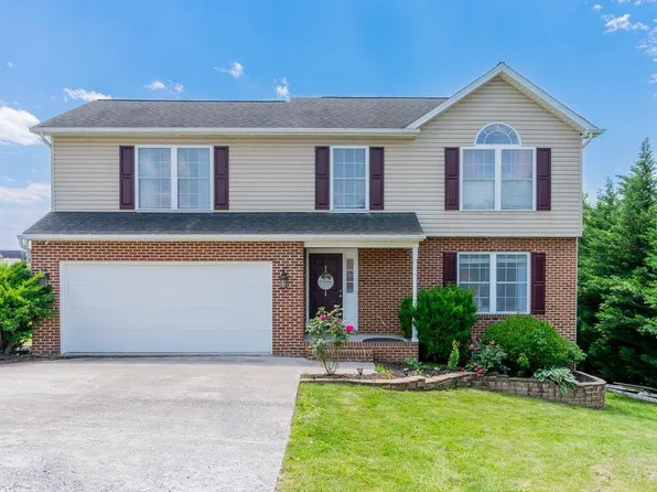 1411 Shenstone Dr, Harrisonburg, VA 22802