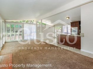 1896 Wright St, Pomona, CA 91766