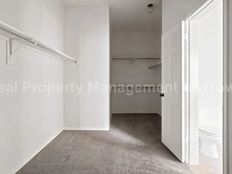 12620 Summerwood Dr — Photo 20