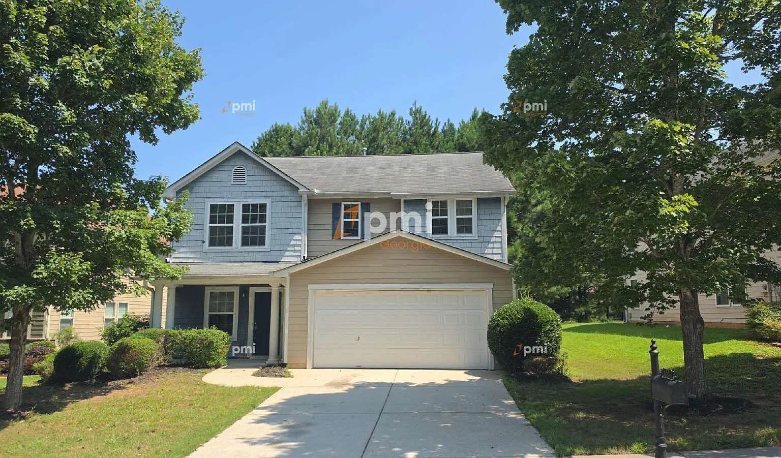 3 bed, 2.5 bath, 2044 sqft, $2,145 — Photo 1