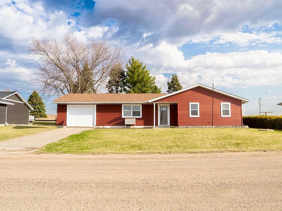 1st image of 64 Prairie Dr