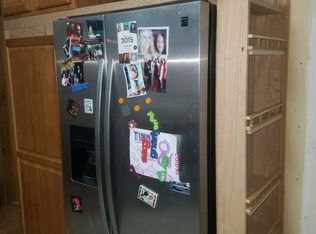 218 S Main St, Topeka, IN 46571