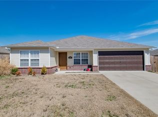 3490 Vanleer Ave, Springdale, AR 72764