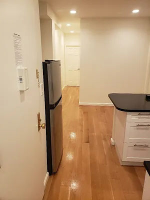 Rented by Skyline Realty LLC II | media 21