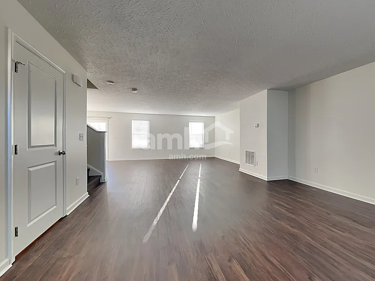 4651 Megan Danielle Dr — Photo 6