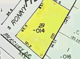 29 Mercury Dr, Grand Haven, MI 49417