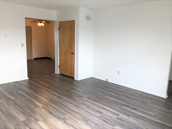 3rd image of 3309 Central Ave