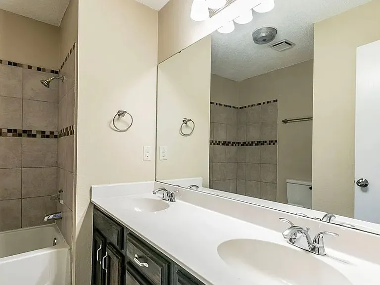 802 Antelope Trl — Photo 11
