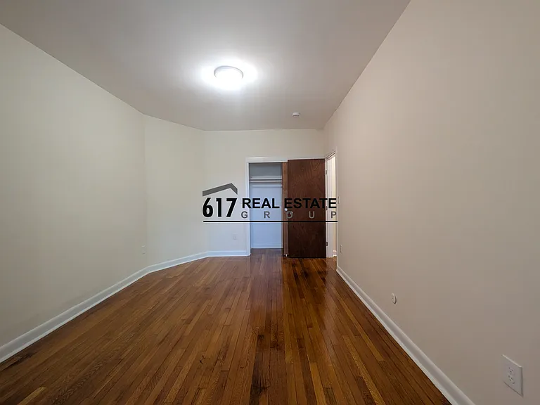 1315-304 Commonwealth Ave — Photo 14