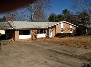 1404 G St, Barling, AR 72923