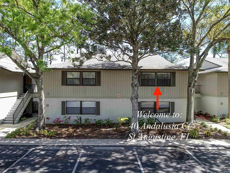 40 Andalusia Ct #40 — Photo 3