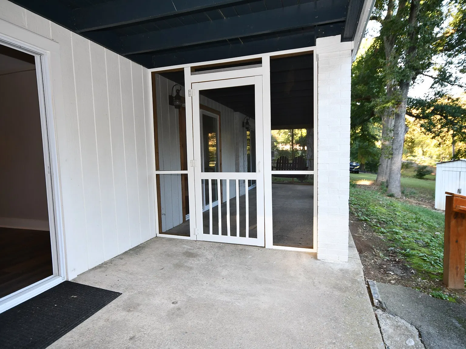 2 bed, $1,800 — Photo 2