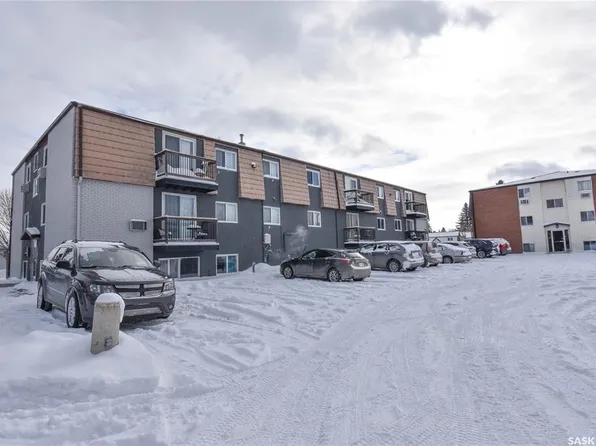 UNIT 18-116 Acadia COURT, Saskatoon, SK S7H 4T7