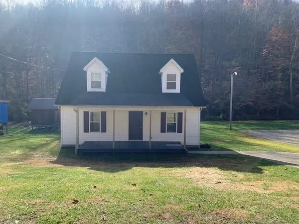 73 Long Br, Branchland, WV 25506