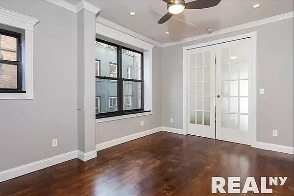 Rented by REAL New York | media 9
