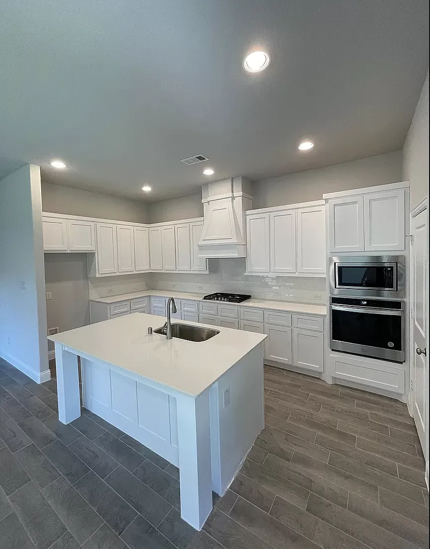 Building Photo - 16024 Aquilla Way