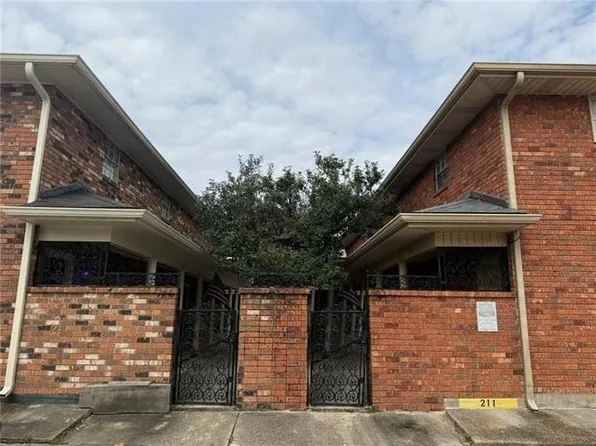 213 W Esplanade Ave #213, Metairie, LA 70005