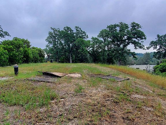 4th image of 7335 Bluebird Rd